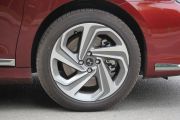 长安PSA-DS4S-1.8T 自动尊享版THP200