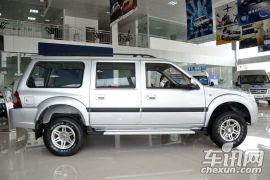 江铃汽车-宝威-2.8T 两驱5座LX  ￥9.58