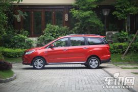 北汽银翔-幻速H3F-1.5L 尊贵型 7座