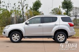 江西五十铃-五十铃mu-X-3.0T 四驱手动探索型 5座