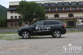 Jeep-大切诺基-3.6L 豪华导航版