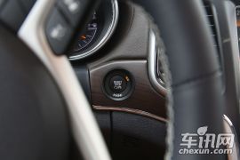 Jeep-大切诺基-3.6L 豪华导航版