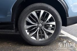 广汽乘用车-传祺GS8-2016款 320T 顶配版