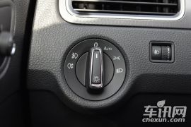 上汽大众-桑塔纳-Cross 1.6L 自动舒适型  ￥12.99