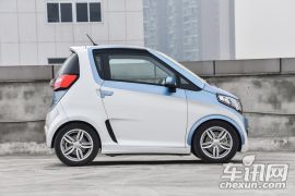 众泰汽车-E200-三门两座科技版