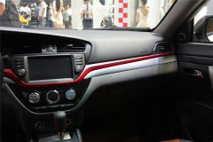 海马郑州-海马M6