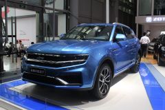 众泰汽车-大迈X7