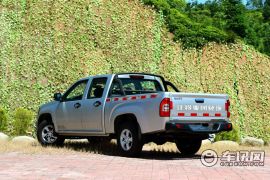 江铃集团轻汽-骐铃T5-2.8T两驱尊贵型加长轴距JE493ZLQ4E