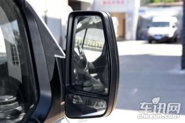 江铃汽车-全顺-2.0T柴油Kombi短轴低顶