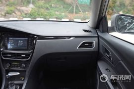 天津一汽-骏派A70-1.6L 自动豪华型