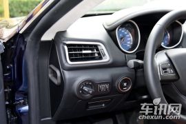 玛莎拉蒂-Ghibli-3.0T 标准版