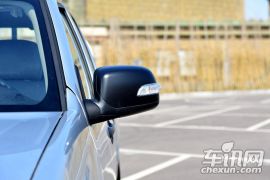 江铃集团轻汽-骐铃T3-2.4T创富版长厢4D25U