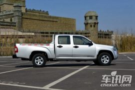 江铃集团轻汽-骐铃T3-2.4T创富版长厢4D25U