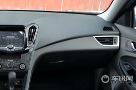 奇瑞汽车-艾瑞泽7e-1.6L e致尚版