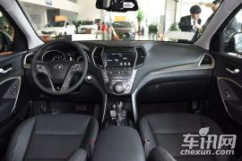 现代-格越-3.0L 7座四驱旗舰版