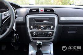 江淮汽车-帅铃T6-2.8T柴油创客版长轴HFC4DA1-2C