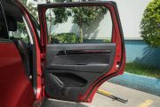 陆风汽车-陆风X8-2.0T 汽油4X4超豪华型