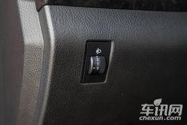 陆风汽车-陆风X8-2.0T 汽油4X4超豪华型