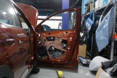 标致4008350THP 豪华版-内饰拆解