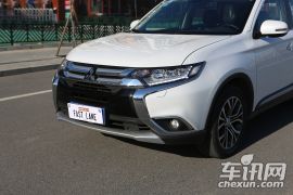 广汽三菱-欧蓝德-2.4L 四驱精英版 5座