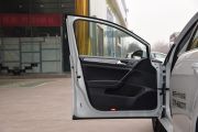 一汽-大众-高尔夫-230TSI 自动豪华型