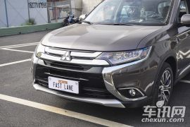 广汽三菱-欧蓝德-2.4L 四驱精英版 5座