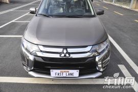 广汽三菱-欧蓝德-2.4L 四驱精英版 5座