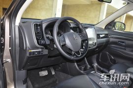 广汽三菱-欧蓝德-2.4L 四驱精英版 5座