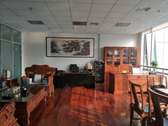 路虎揽胜行政3.0平行进口 价格与配置区别_车