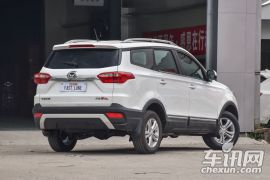 北汽银翔-幻速S3L-1.5L 手动尊享型