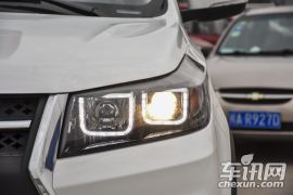 北汽银翔-幻速S3L-1.5L 手动尊享型