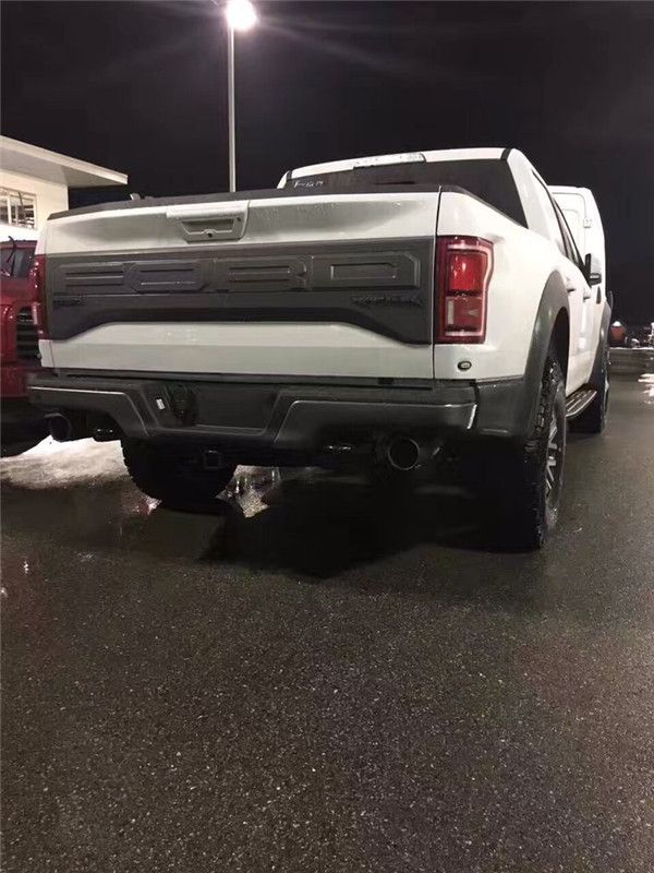 17款福特猛禽F150美规版蓝车黑内现车到店