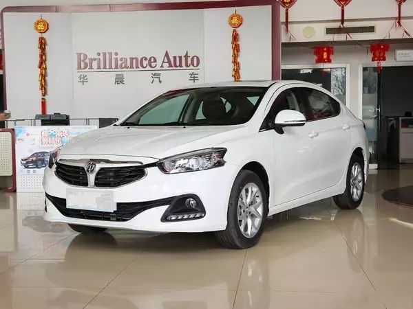 中华全新三厢车型H3将3月上市 搭1.5T动力