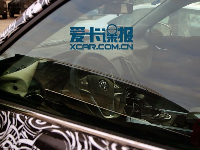华晨中华V7路试谍照曝光 提供五座与七座