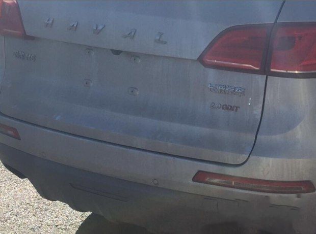 哈弗H6 Coupe蓝标版谍照 配备电子换挡杆