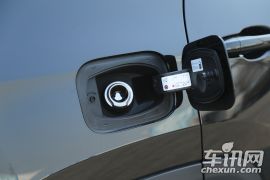 广汽菲克-指南者-200T 自动臻享版