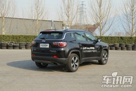 广汽菲克-指南者-200T 自动臻享版