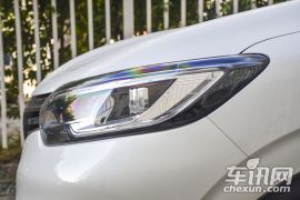 东风雷诺-科雷嘉-2.0L 两驱豪华版