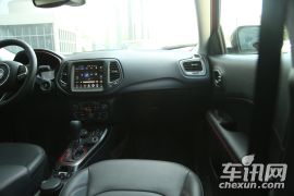 广汽菲克-指南者-200TS 自动高性能四驱版