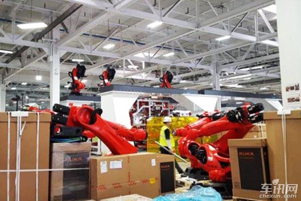 特斯拉机器人工厂上线 Model 3量产提速