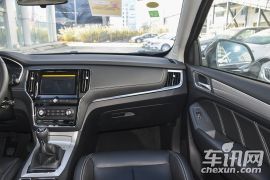 上汽集团-荣威RX5-20T 两驱手动旗舰版