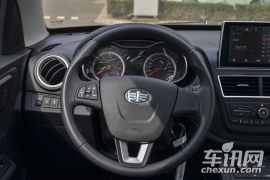 一汽奔腾-奔腾X40-1.6L 手动豪华型