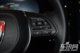 上汽集团-荣威ei6-45T混动互联智臻版