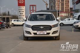 一汽奔腾-奔腾B50-1.6L 手动豪华型