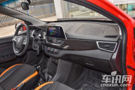 宝骏-宝骏310-1.2L 手动时尚型