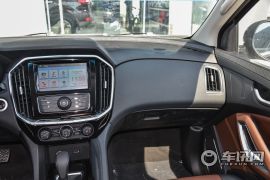 江铃汽车-驭胜S350-2.0T 自动两驱汽油超豪华版5座