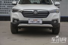 一汽奔腾-奔腾X80-2.0L 手动舒适型