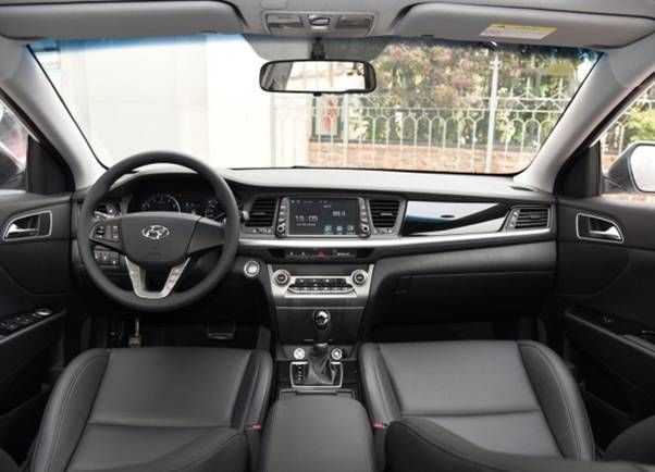 15万左右的车谁更撩人新名图VS威朗    