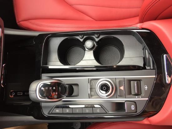 17款玛莎拉蒂莱万特