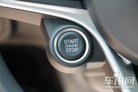 阿尔法罗密欧-Stelvio-2.0T 200HP 精英版